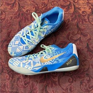 COPY - Kobe 9 EM 'Hyper Cobalt'